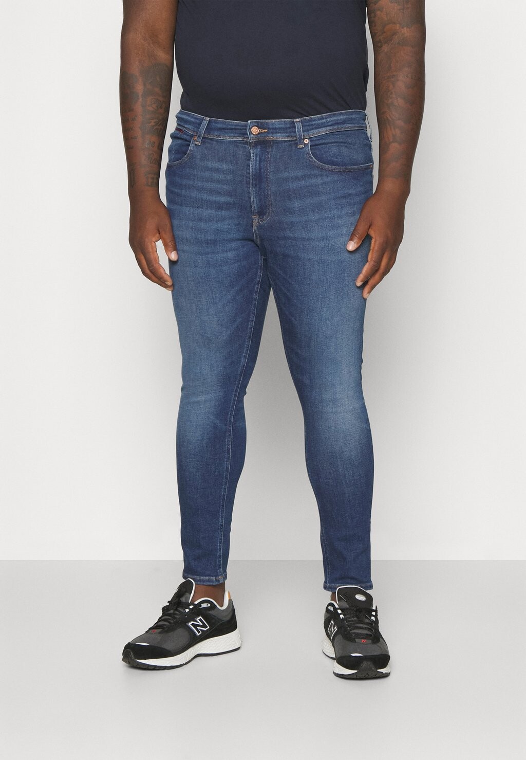 

Джинсы Skinny Fit SIMON Tommy Hilfiger, темный деним