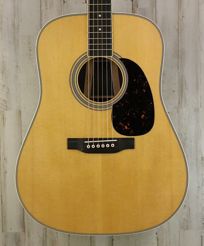 

Акустическая гитара Martin Standard Series D-35 - Natural