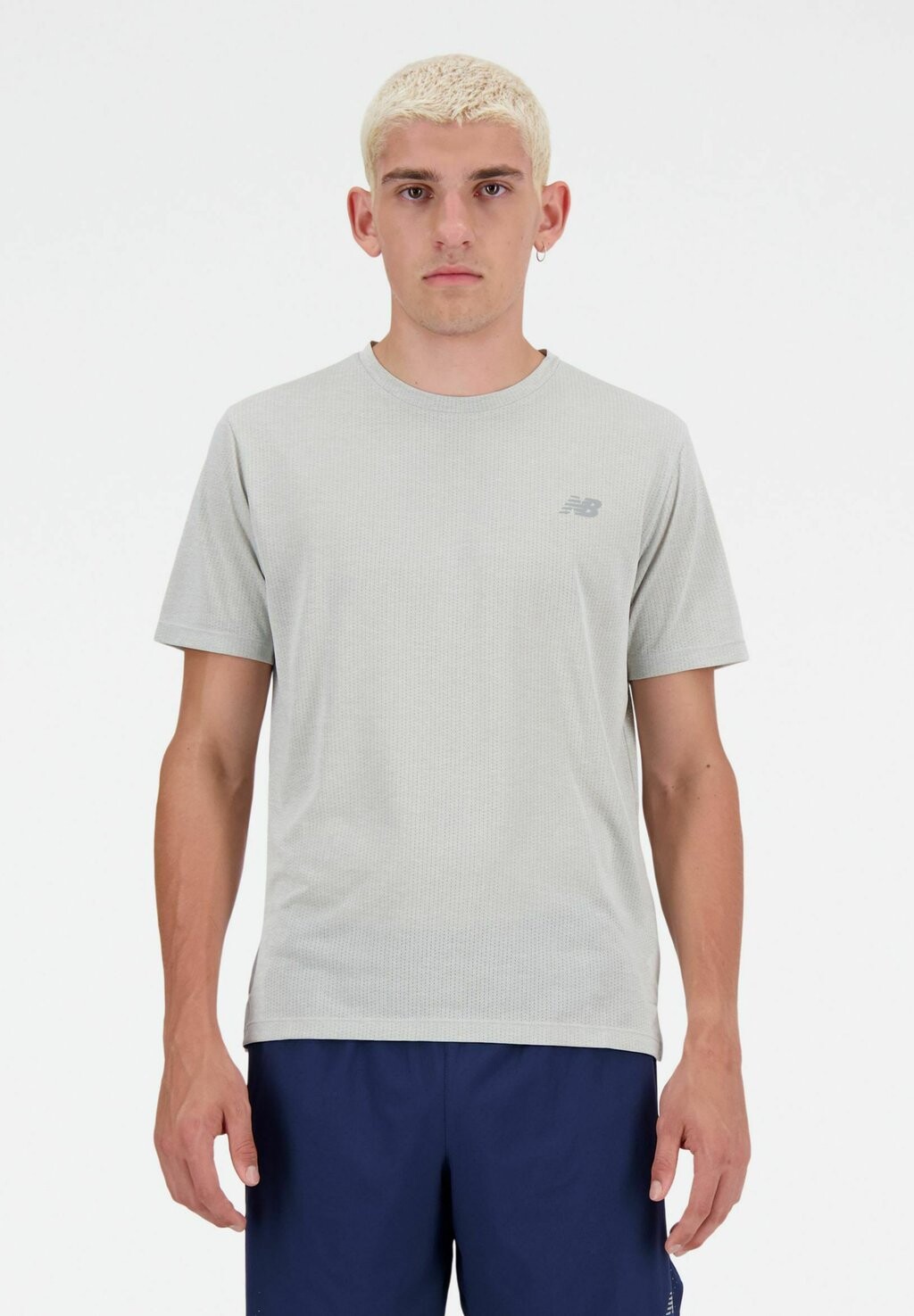 

Футболка базовая ATHLETICS RUN New Balance, цвет athletic grey
