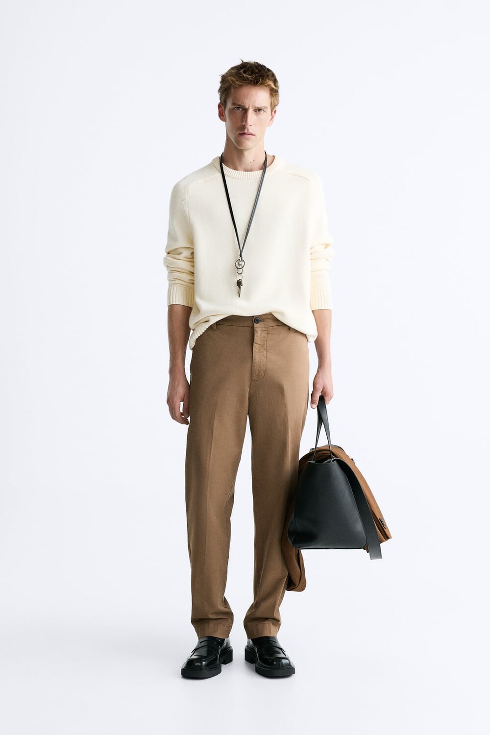

Брюки-чиносы обычного кроя ZARA, кэмел