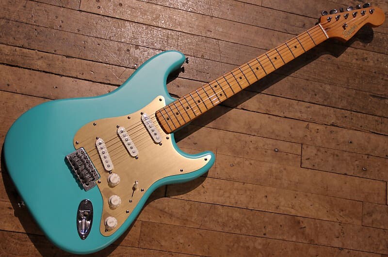 Электрогитара Squier 40th Anniversary Vintage Edition Stratocaster Satin Sea Foam Green interiors now 40th anniversary edition