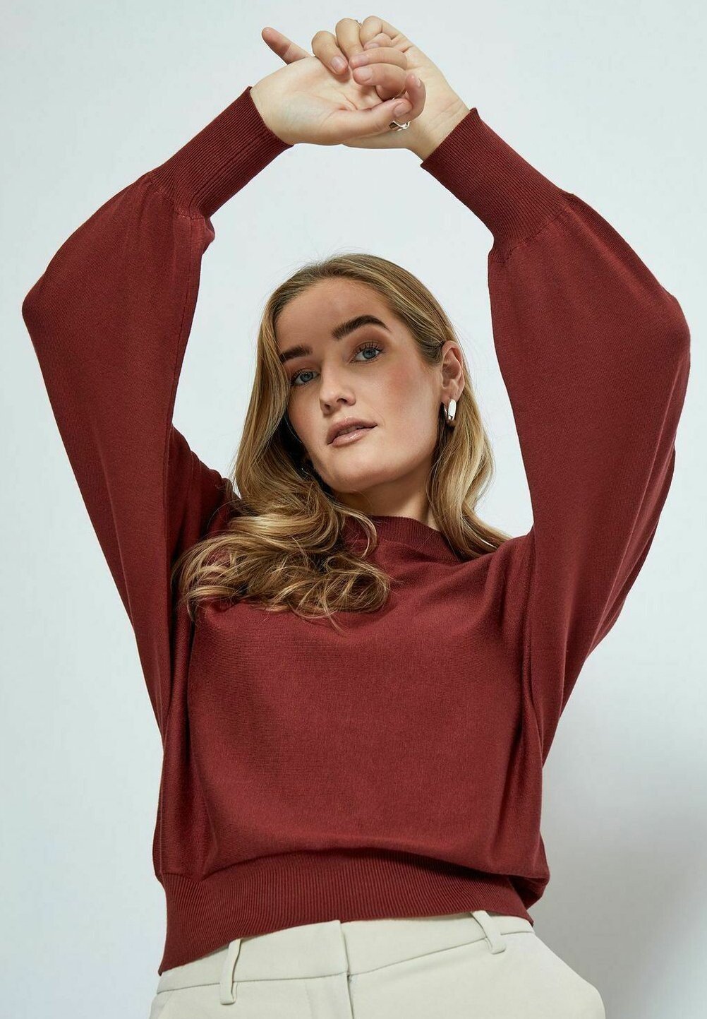 

Джемпер DANA BAT SLEEVE Minus, Бордо