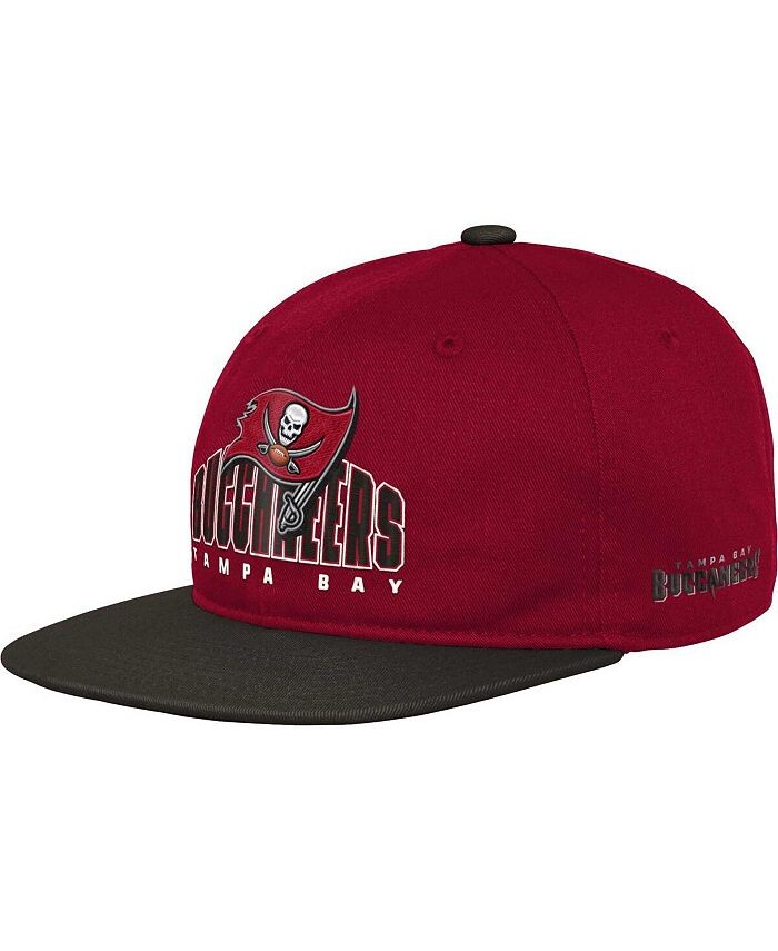 

Красная молодежная кепка Tampa Bay Buccaneers Legacy Deadstock Snapback для мальчиков и девочек Outerstuff, красный