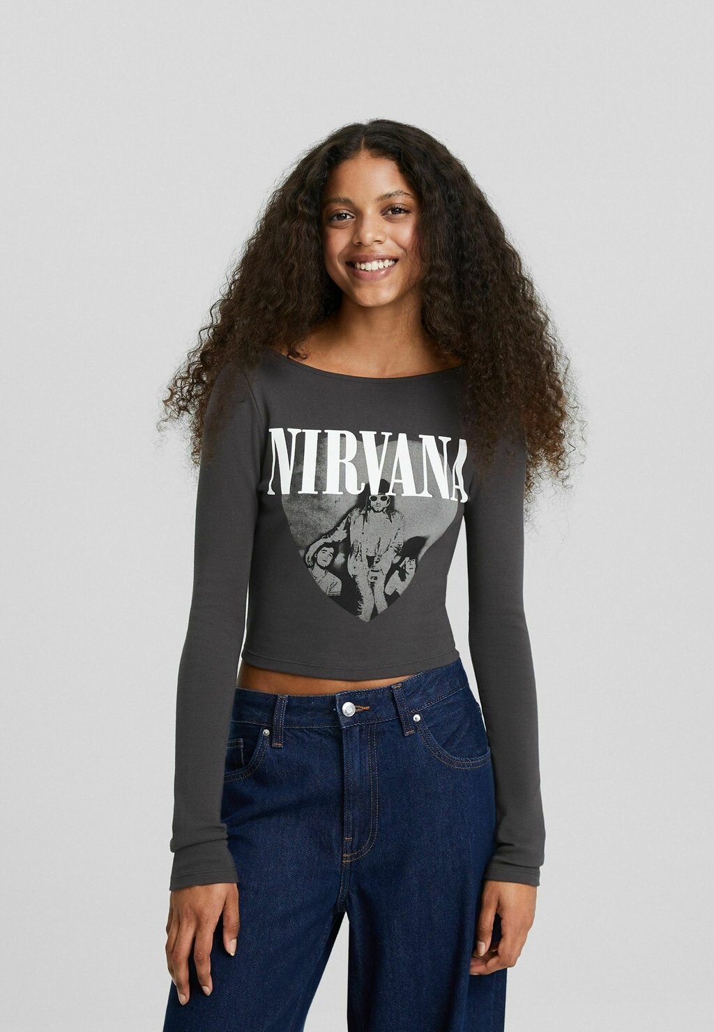 

Футболка с длинными рукавами LONG SLEVES AND OPEN Back Bershka, черный