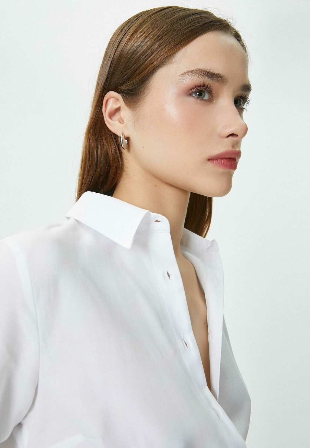 

Блузка на пуговицах REGULAR FIT LONG SLEEVE Koton, белый