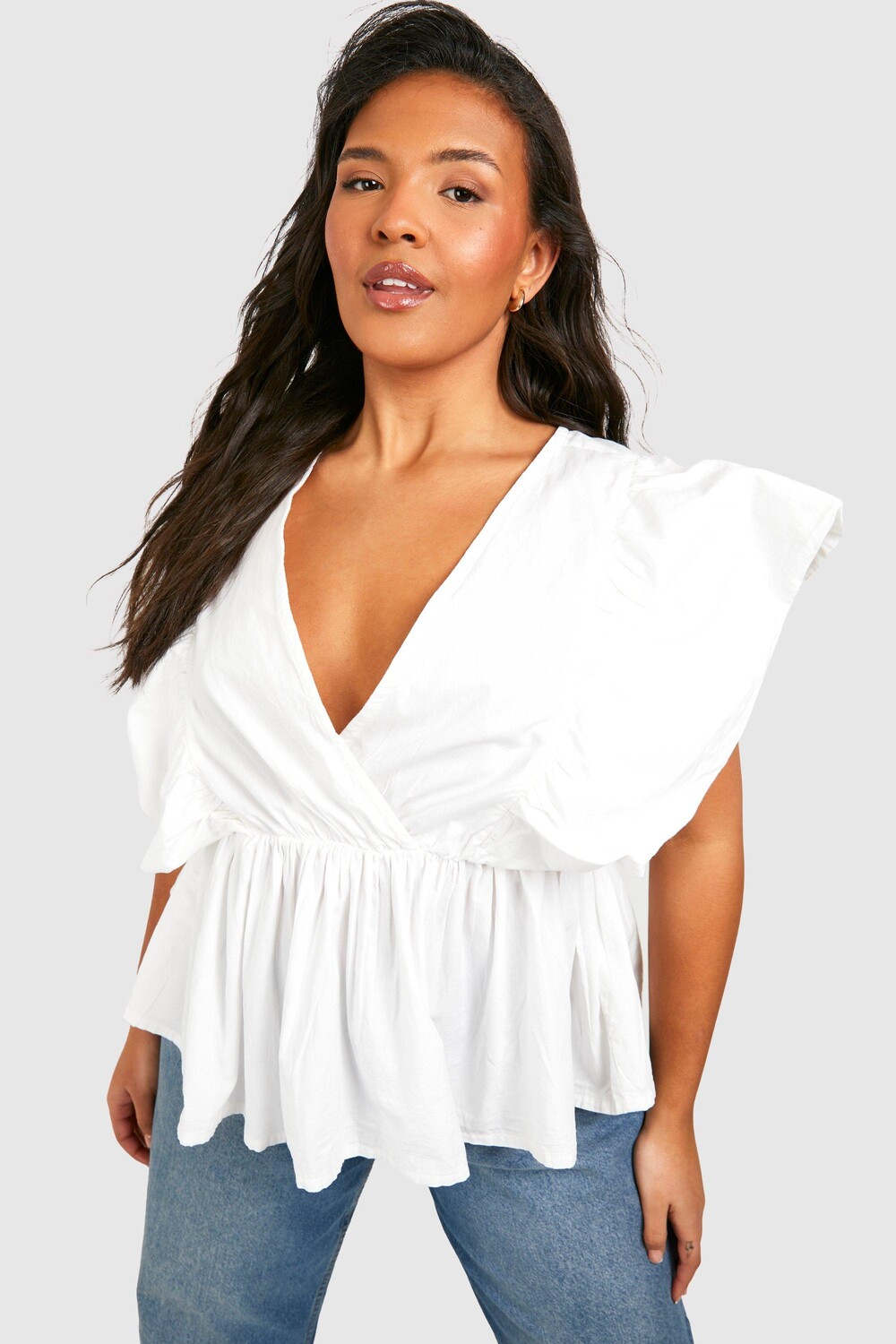 

Топ из хлопкового поплина с рюшами Boohoo, белый