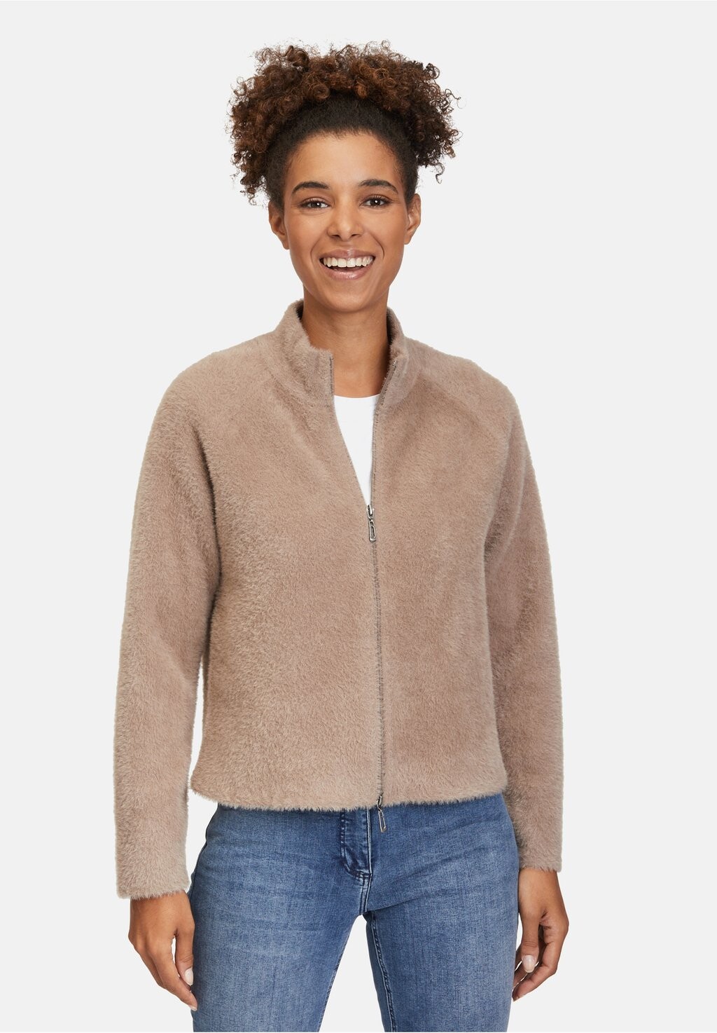 

Кардиган EN À FERMETURE ZIPPÉE Betty Barclay, цвет beige