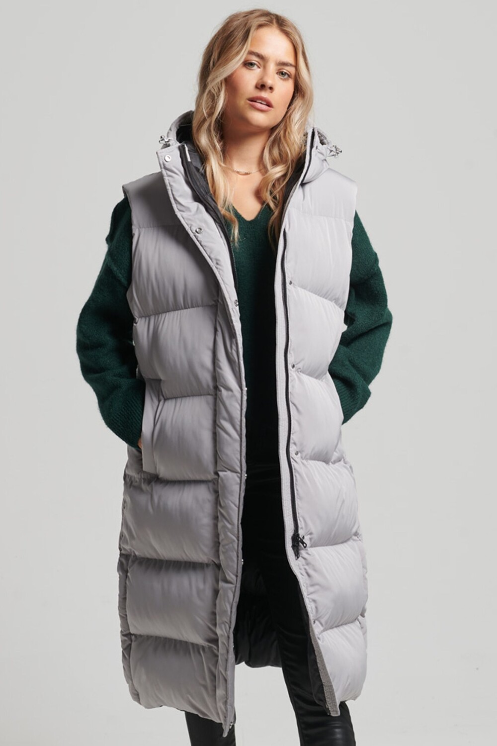 

Длинный крой с капюшоном и усилением Superdry, серый