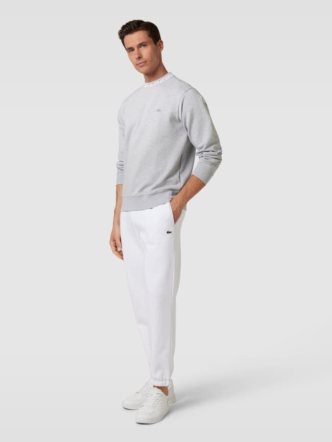 

Толстовка с этикеткой Lacoste, светло-серый