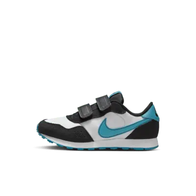 

Кроссовки Nike MD Valiant, цвет Summit White/Black/Aquamarine