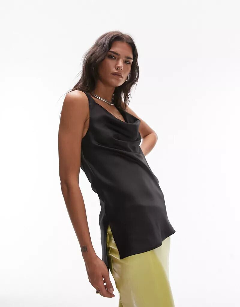

Черный атласный топ на бретельках с пряжкой Topshop