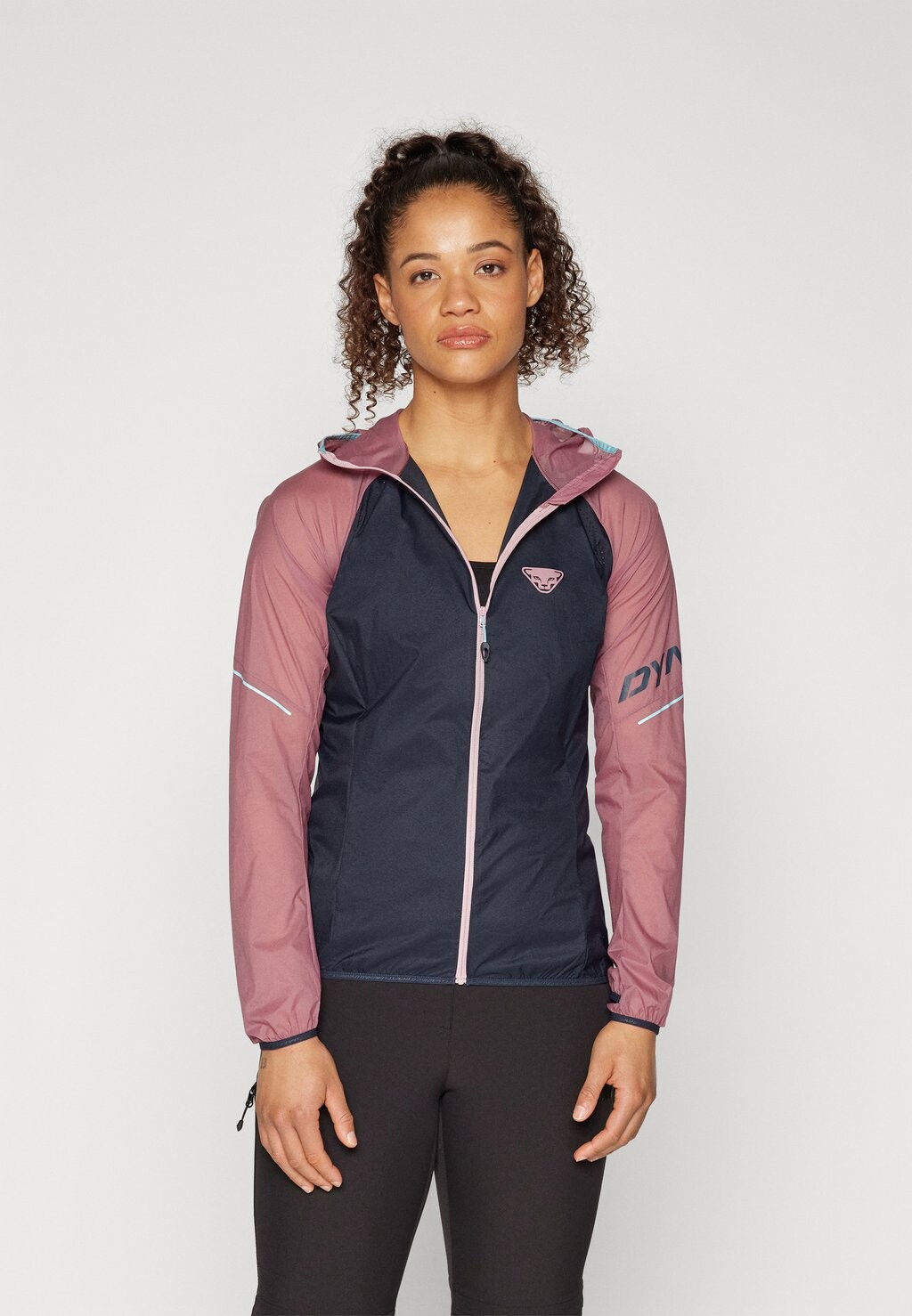 

Куртка Softshell ALPINE WIND Dynafit, цвет mokarosa