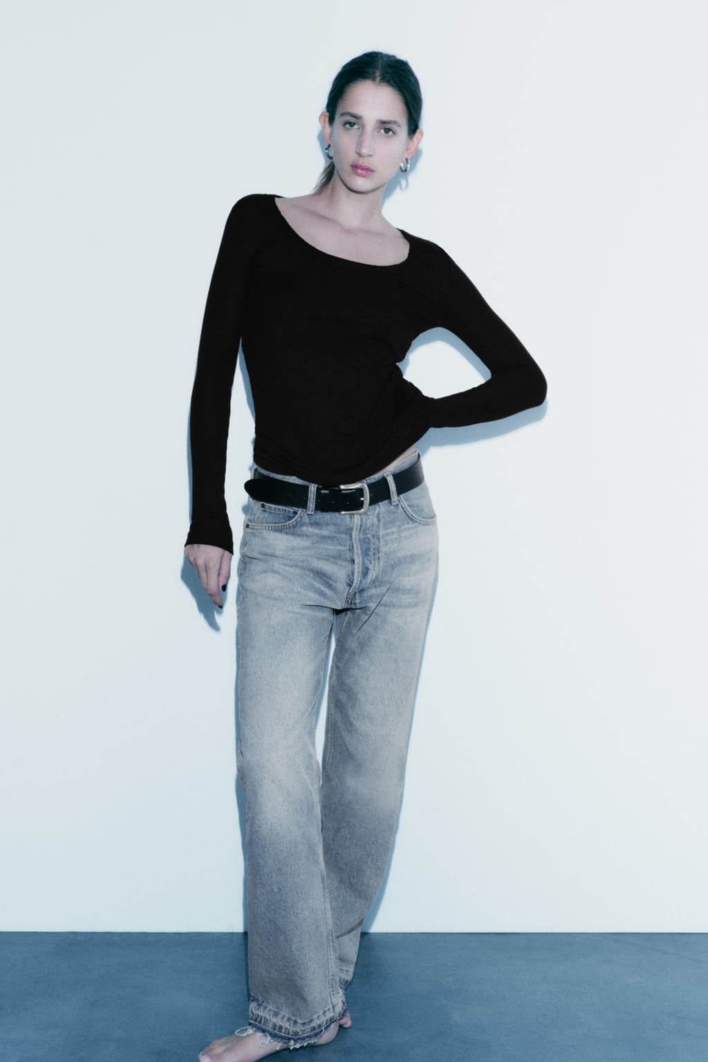 

Мягкая футболка с длинным рукавом ZARA, черный
