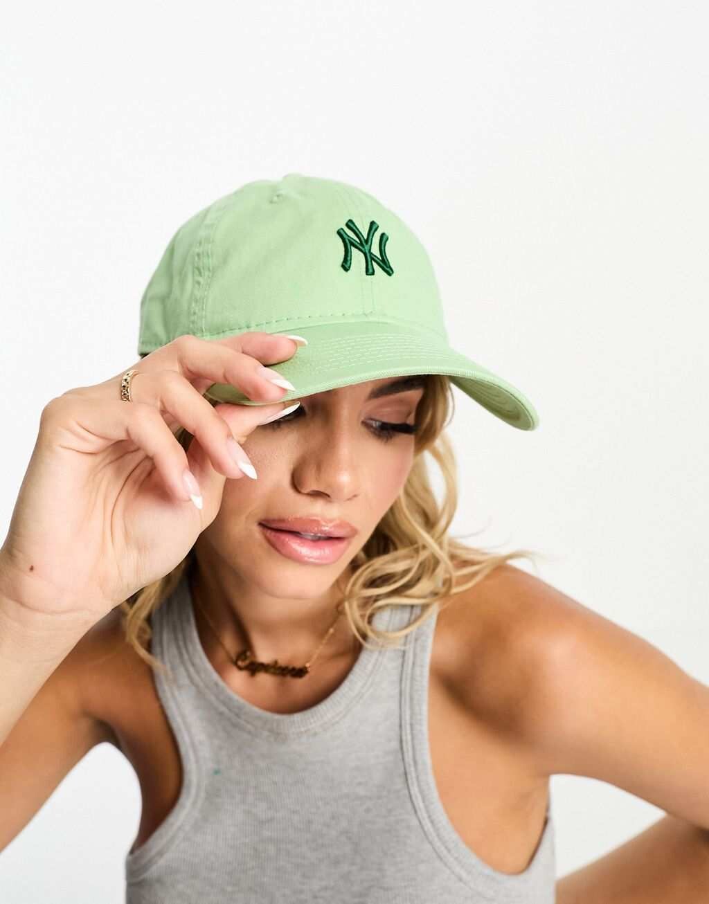 

Зеленая мини-кепка New Era 9Twenty NY