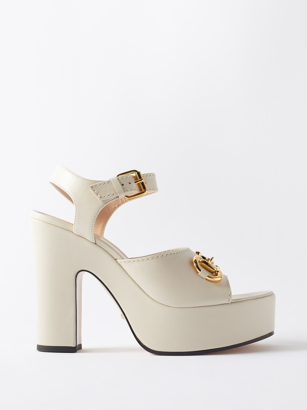 

Кожаные босоножки на платформе horsebit 135 Gucci, бежевый