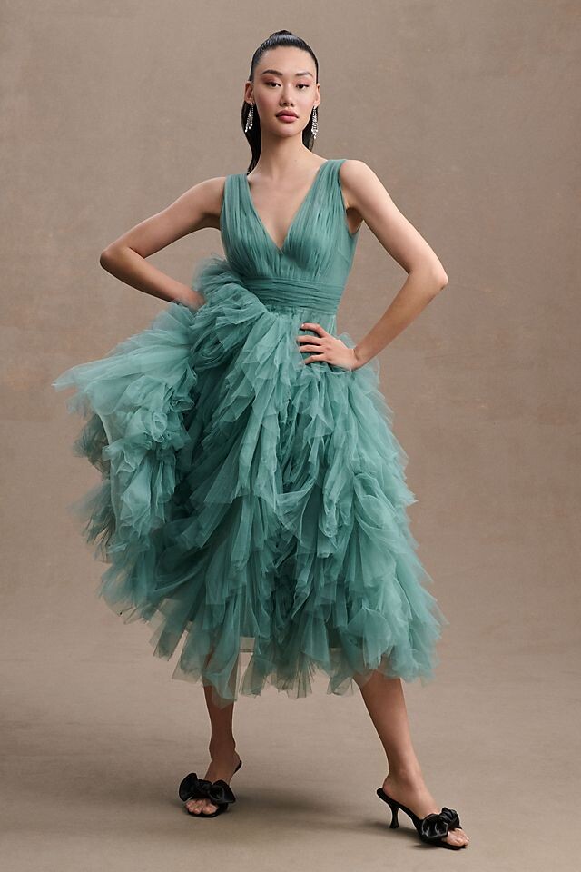 

Платье миди Mac Duggal с глубоким V-образным вырезом и оборками, сине-зеленый