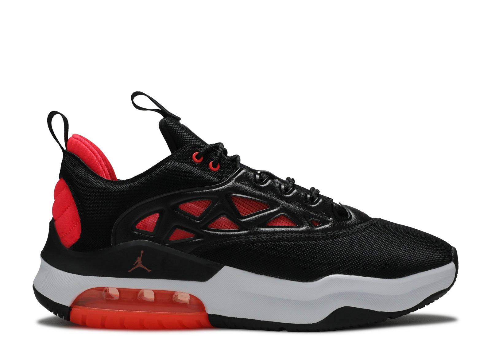 цена Кроссовки Nike Wmns Jordan Air Max 200 Xx 'Bright Crimson', черный