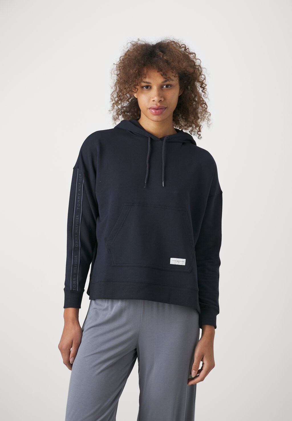 

Верх пижамы ESTABLISHEDLONG Tommy Hilfiger, темно-синий