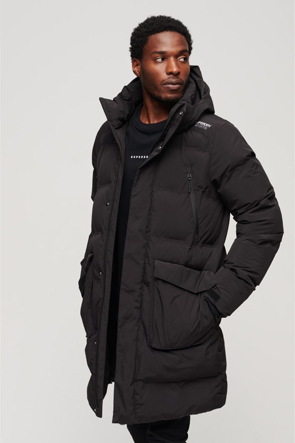 

Длинная ватная куртка с капюшоном Superdry, черный
