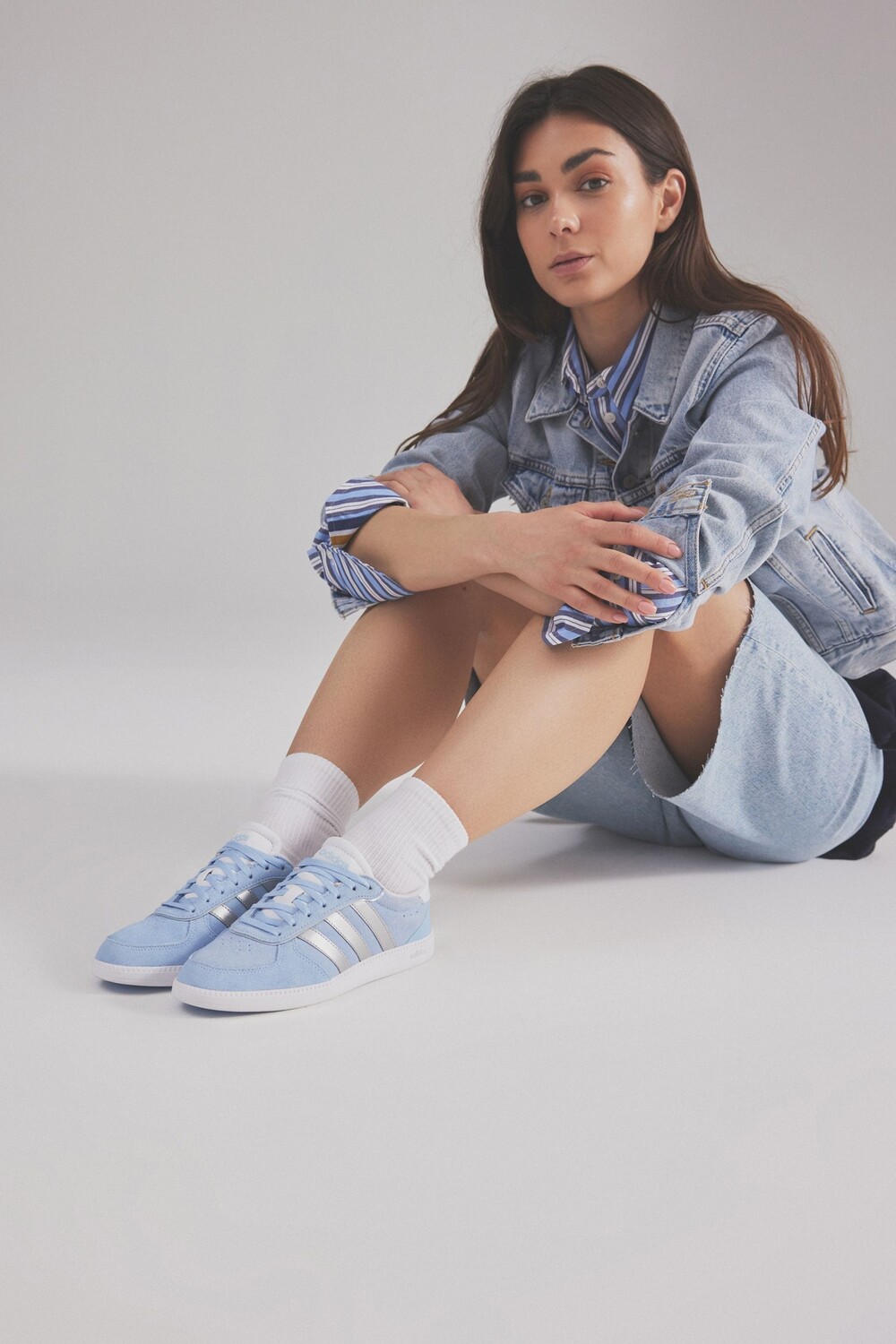

Изящные замшевые кроссовки Breaknet Adidas, синий