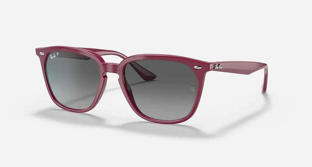 

Солнцезащитные очки Ray-Ban RB4362, серый градиент