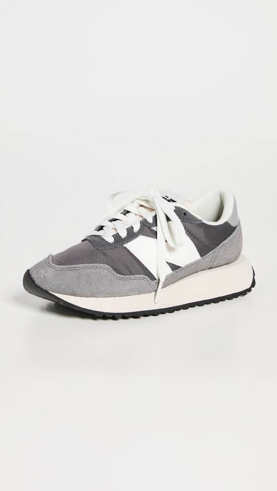 

Кроссовки New Balance 237 Lace Up