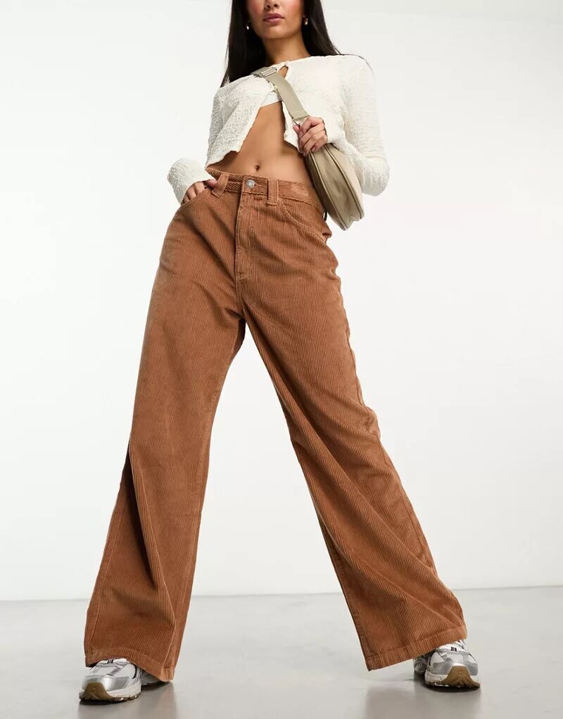

Коричневые супермешковатые вельветовые джинсы Cotton On Cotton:On