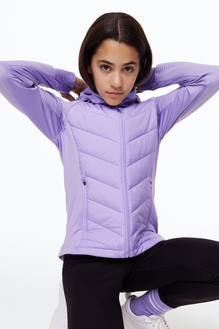 

Спортивная куртка с капюшоном H&M