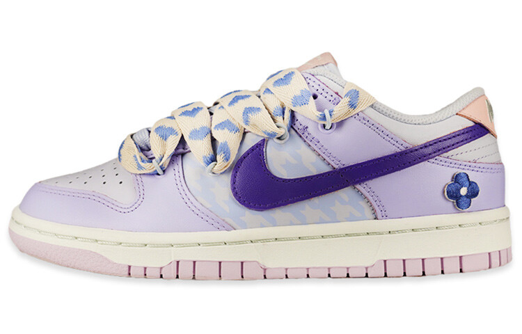 

Женские кроссовки для скейтбординга Nike Dunk Low