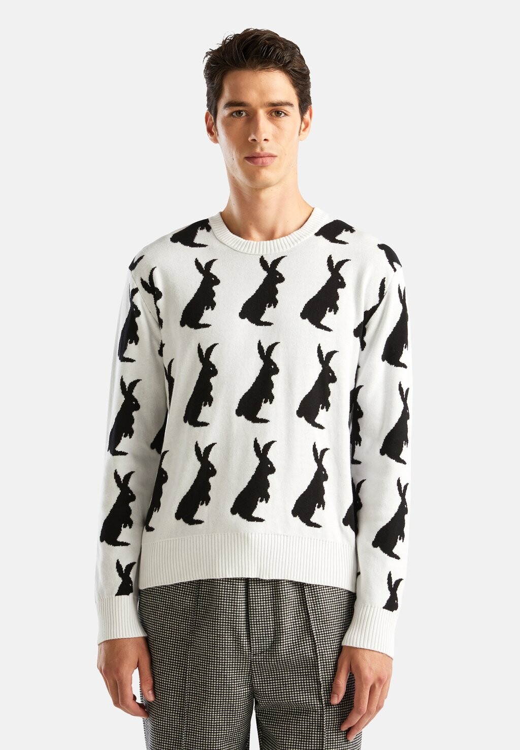 

Свитер With All Over Rabbit Motif Double Face Reversible United Colors of Benetton, белый
