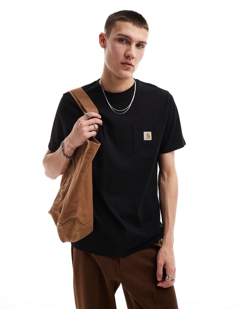 

Carhartt WIP — Черная футболка с карманом