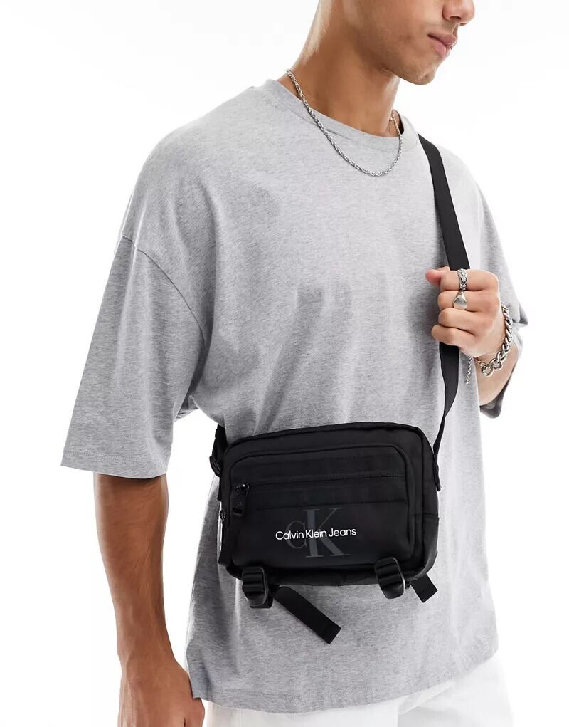 

Черная сумка для фотоаппарата Calvin Klein Sport Essentials