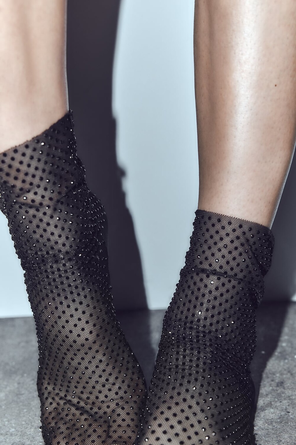 

Носки из тюля со стразами ZARA, черный