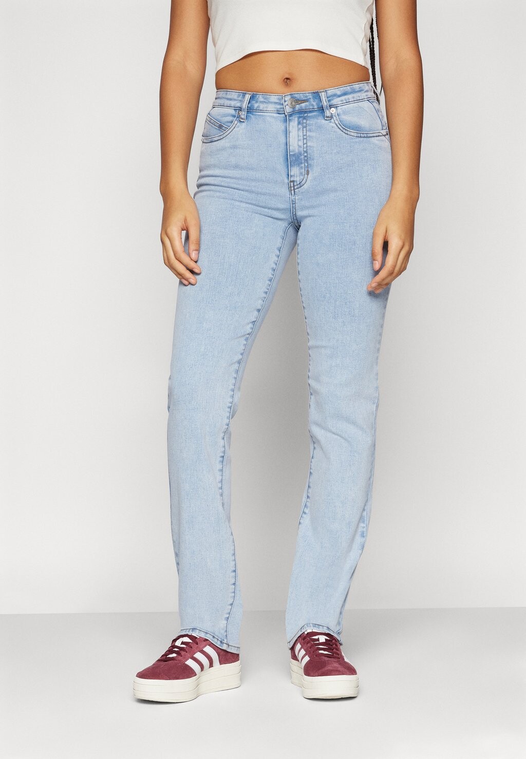 

Джинсы Straight Leg ONLALICIA SLIM ONLY, цвет light blue bleached denim