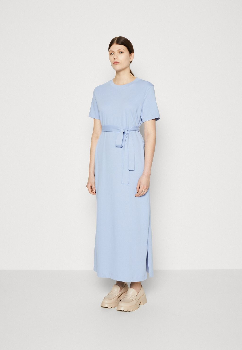 

Платье макси Selected