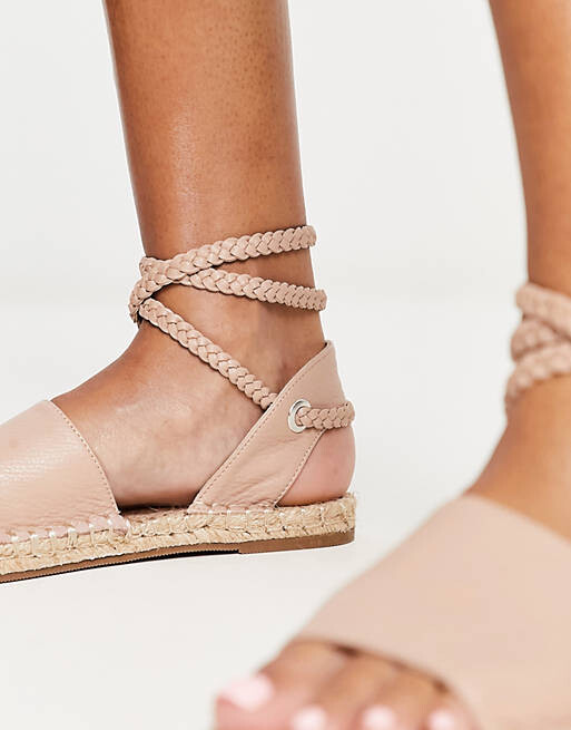 

Бежевые сандалии-эспадрилья с завязками ASOS DESIGN Jelly