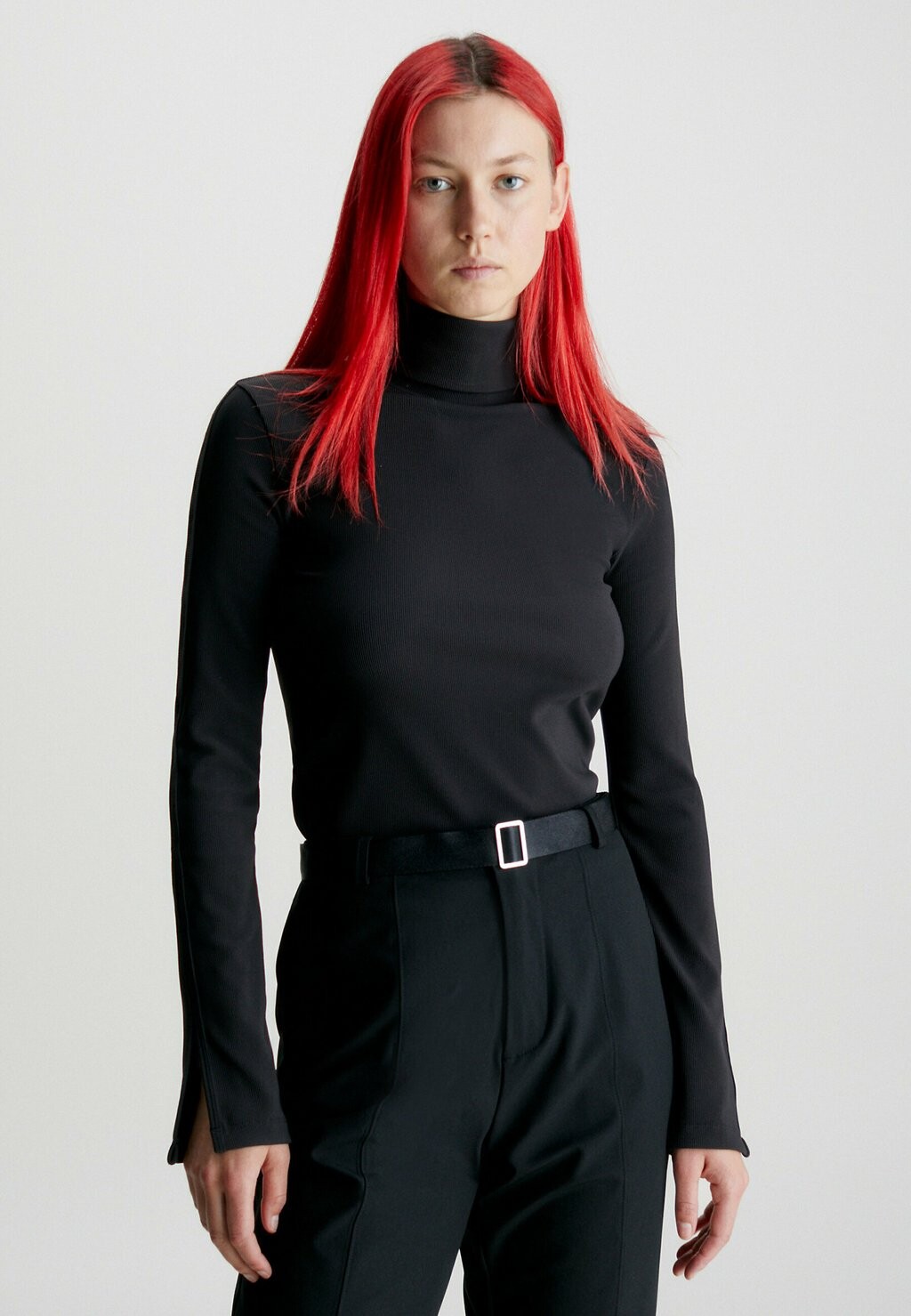 

Свитер Calvin Klein Jeans, черный