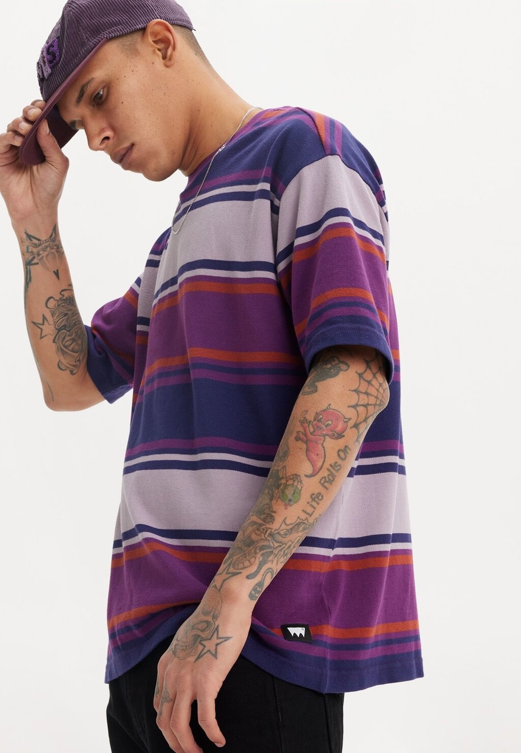 

Футболка с принтом SKATE GRAPHIC BOX TEE Levi's, темно-фиолетовый