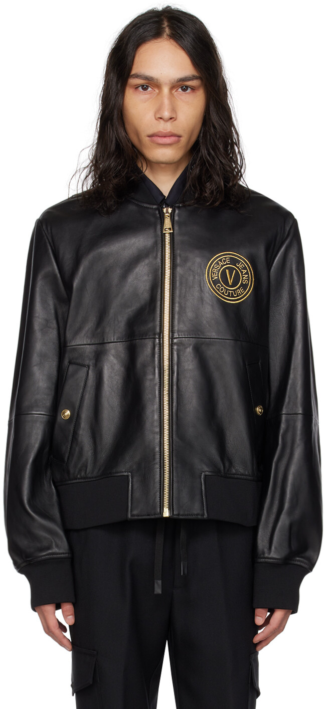 

Черный кожаный бомбер с V-образной эмблемой Versace Jeans Couture