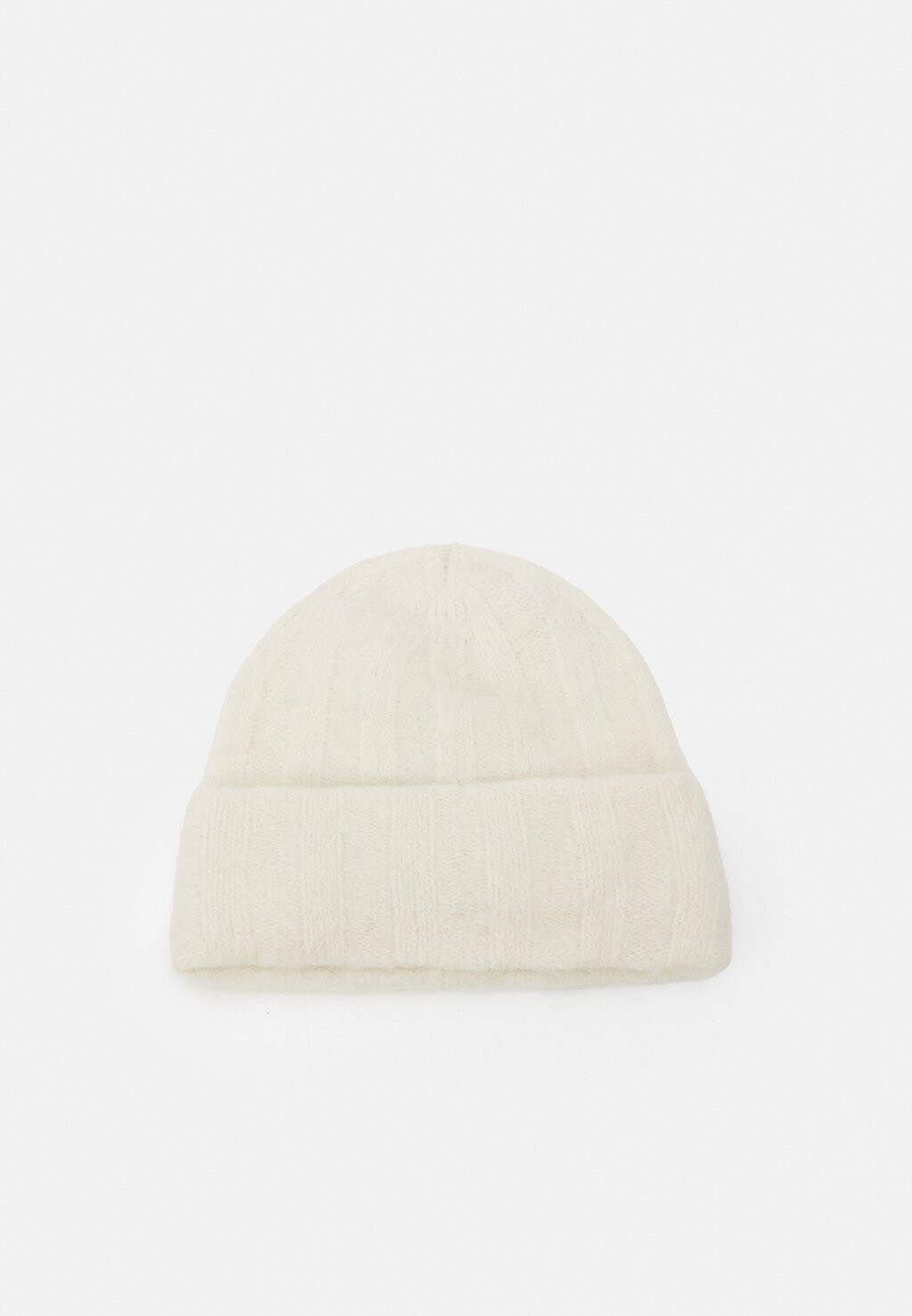 

Шапка Holzweiler ERICA FLUFFY BEANIE, экрю