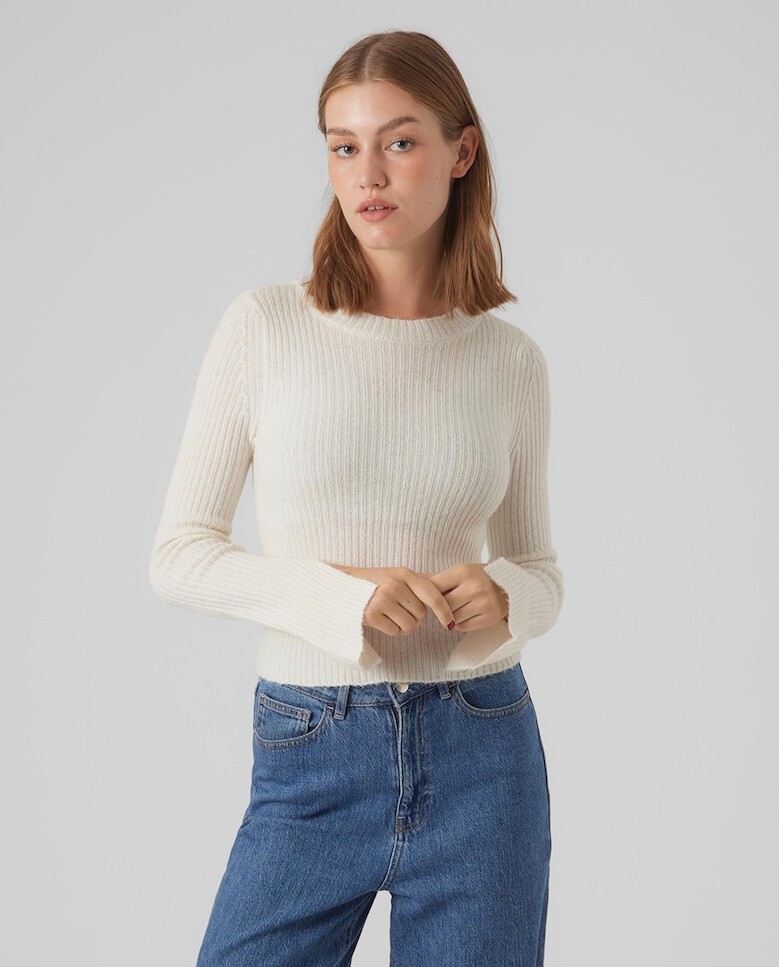 

Женский короткий свитер с вырезами в рукавах Vero Moda, белый
