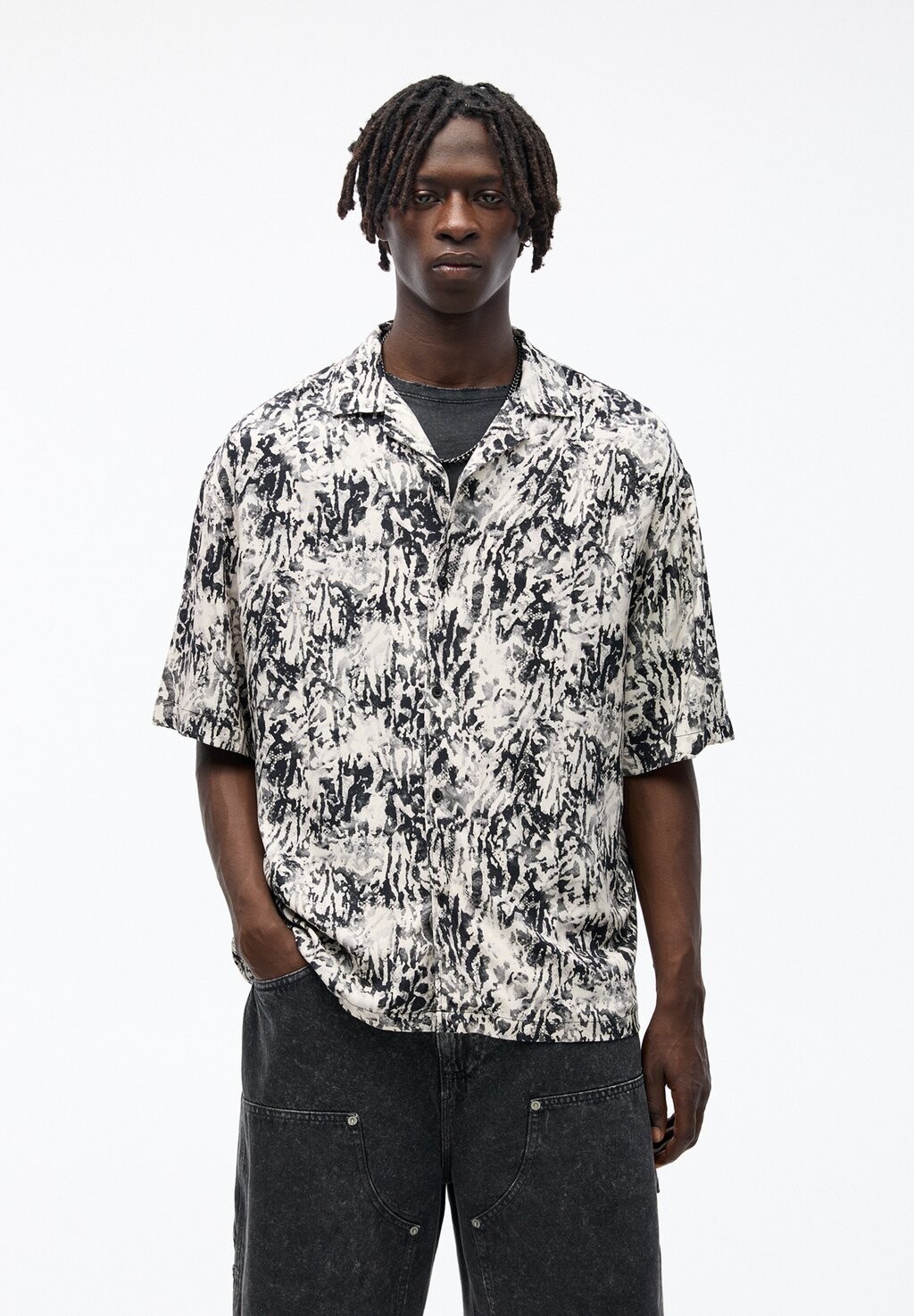 

Рубашка PULL&BEAR, черный