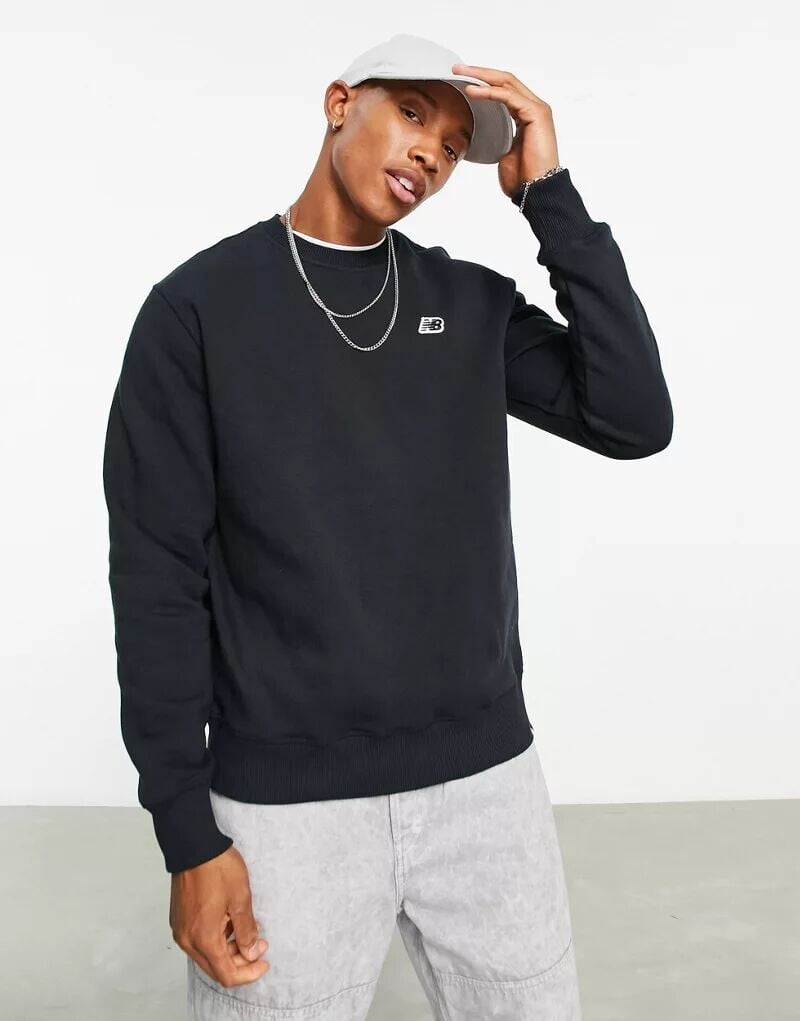 

Черная толстовка с маленьким логотипом New Balance, Черный
