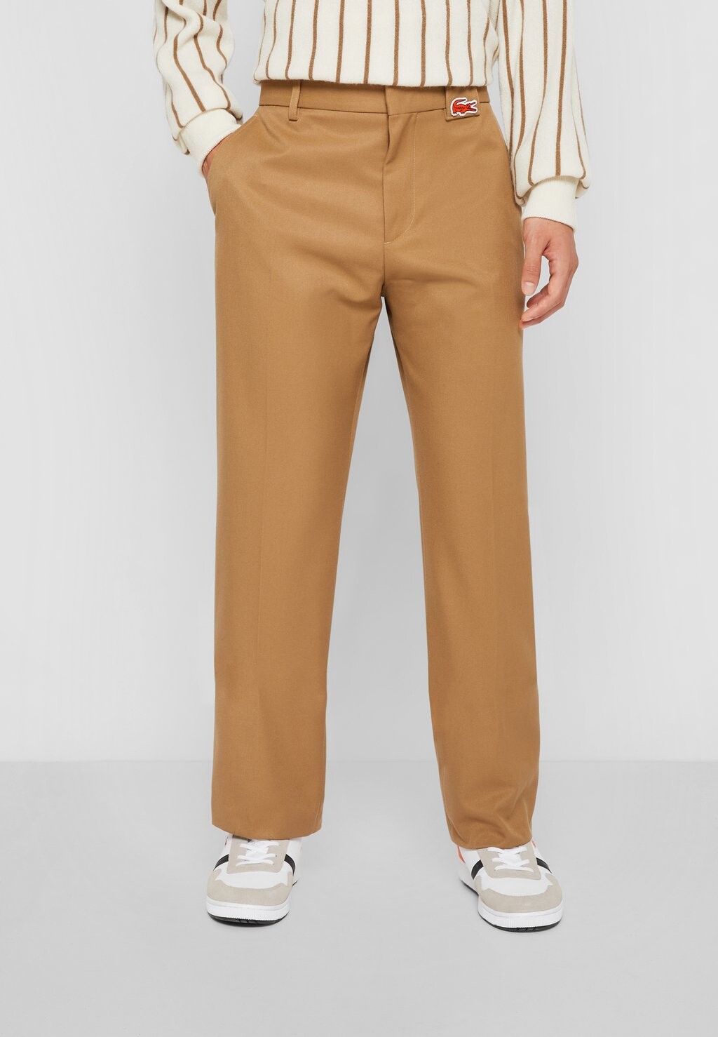 

Брюки чинос EXCLUSIVE Lacoste, песок