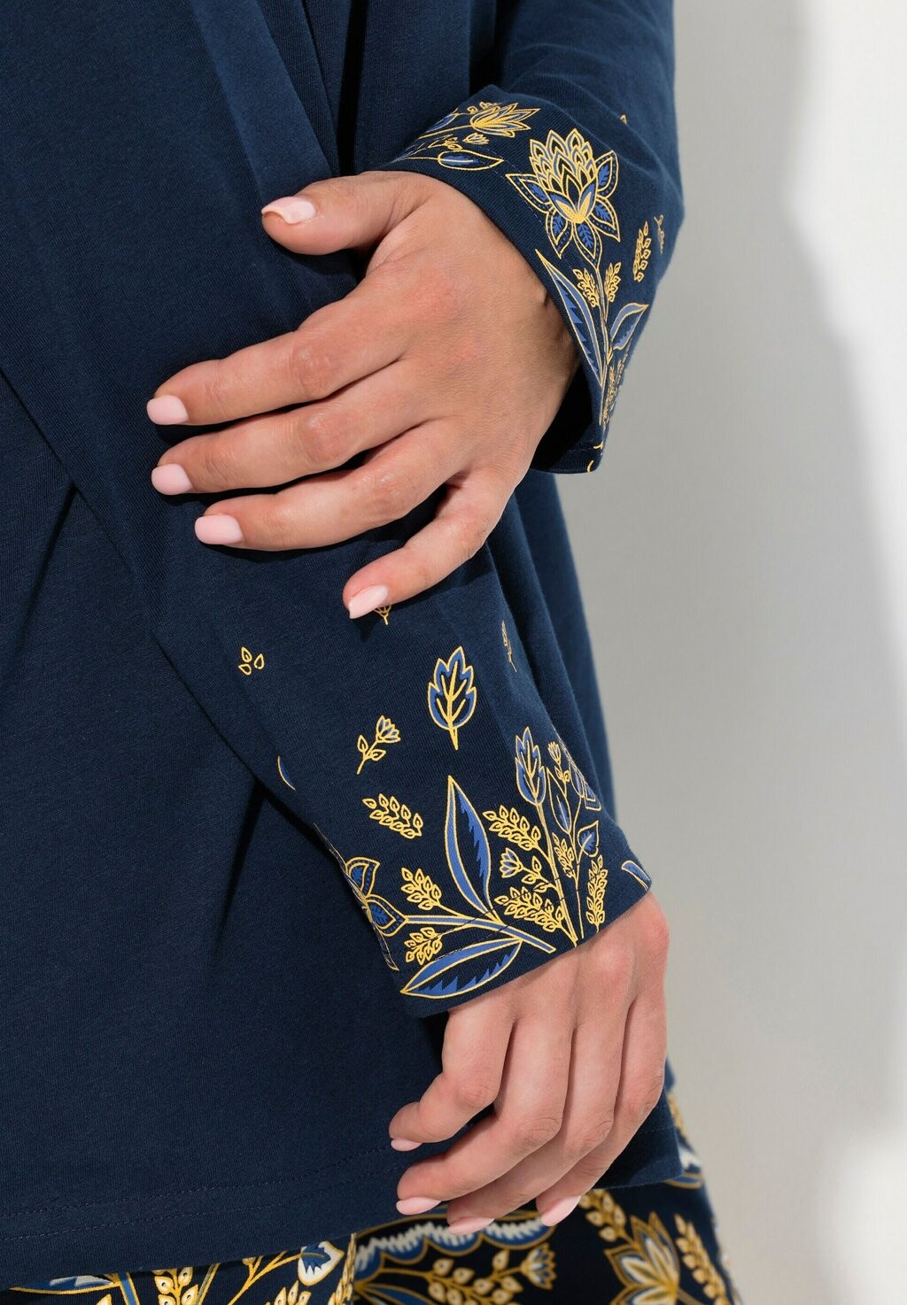 

Пижама WINTER FLORAL SET Ulla Popken, темно-синий