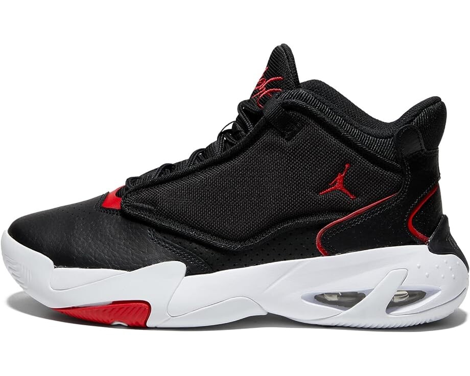 

Кроссовки Jordan Jordan Max Aura 4, цвет Black/University Red/White