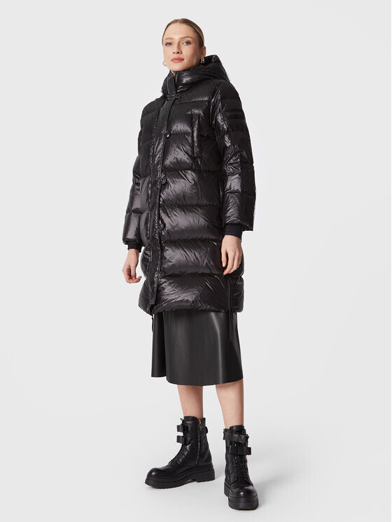 

Пуховик стандартного кроя Red Valentino, черный