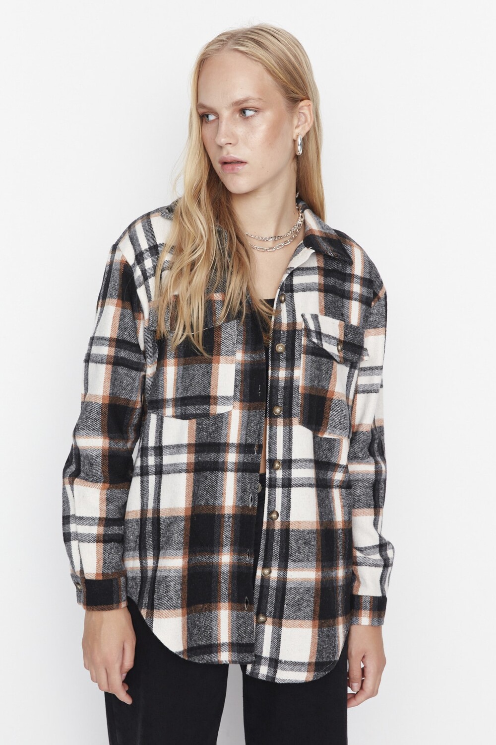 

Рубашка - Черная - Oversize Trendyol, черный