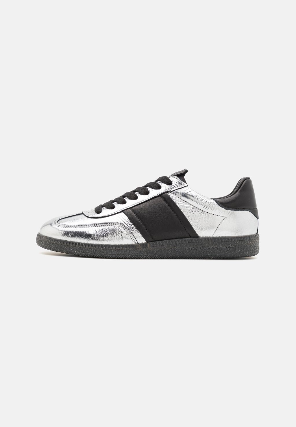 

Низкие кроссовки Crack Kennel + Schmenger, цвет silver/black/smoke
