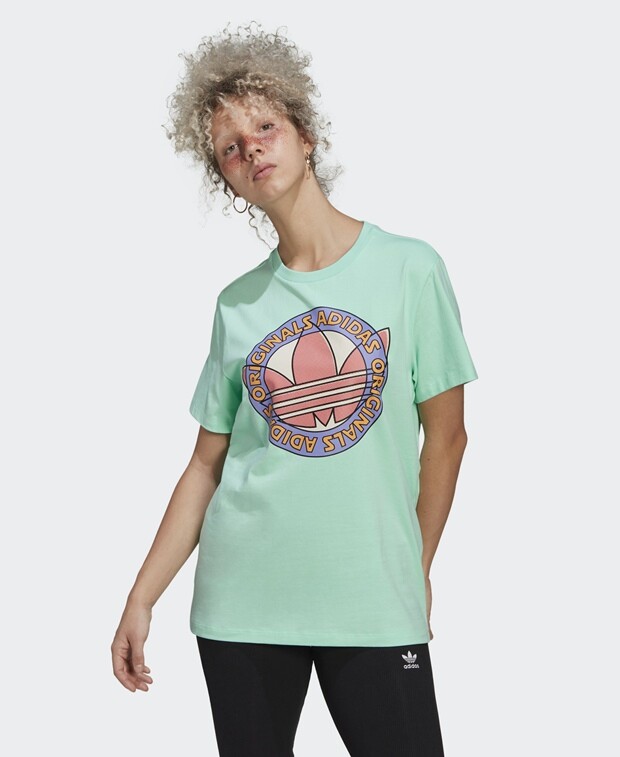 

Футболка adidas, зеленый